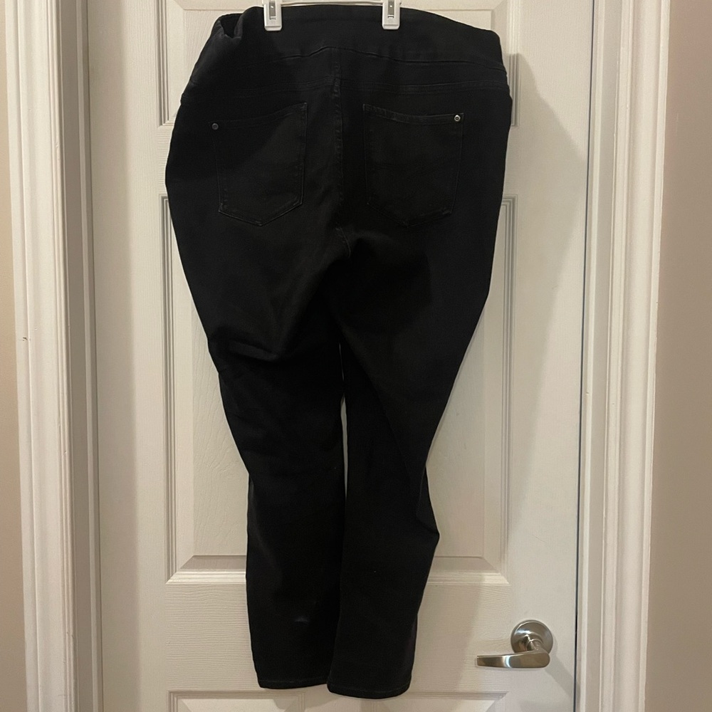 Jordache skinny black jeans sz 20W in good condition